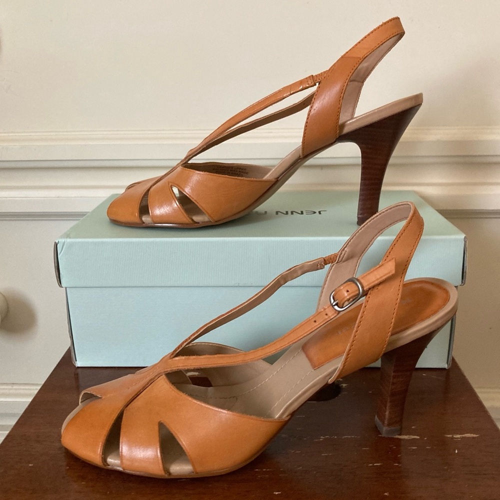 Naturalizer Tan Leather Slingback Heels - Picture 3 of 8